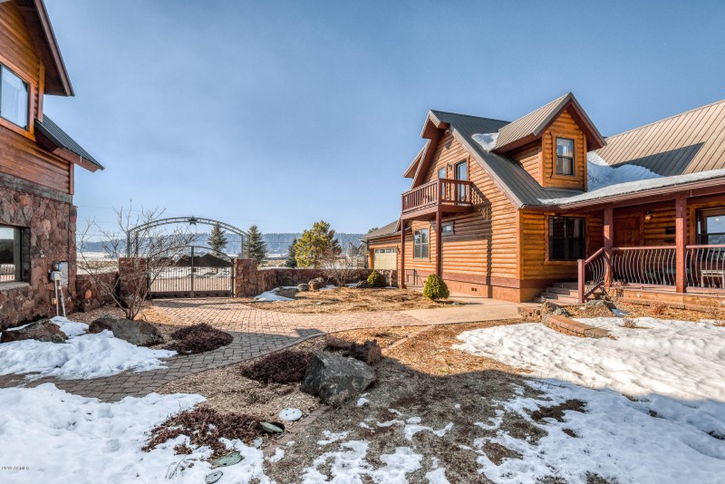 8950 W Antoinette Way-0058