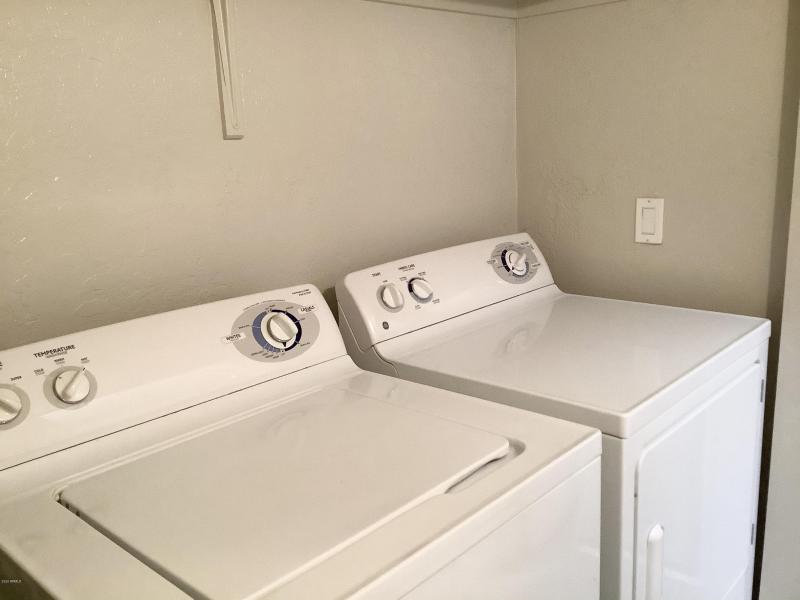 Full size washer/Dryer