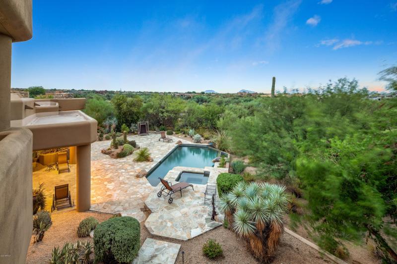 030_Master Patio Views