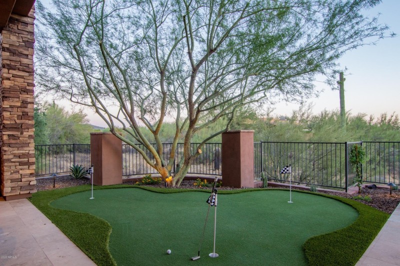 8332f0578de23631e43c926e0d2b8513