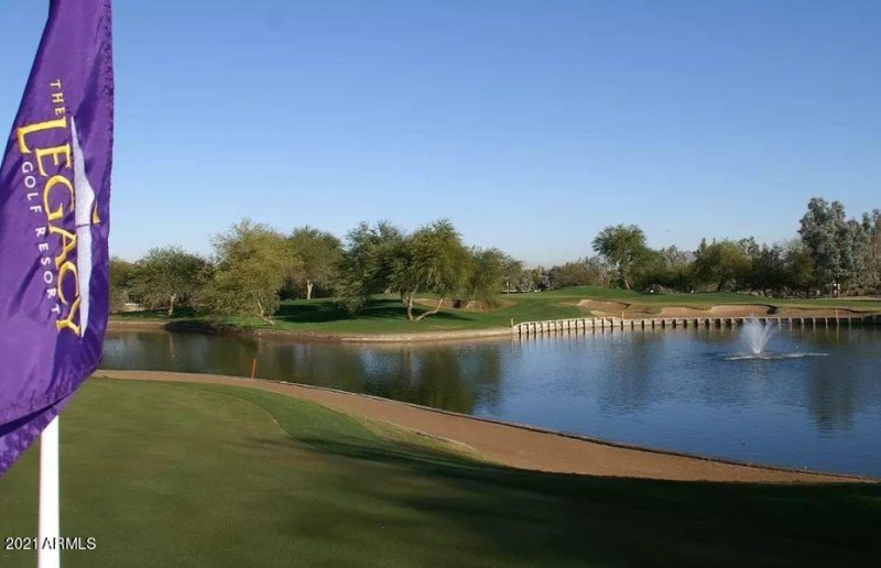 Legacy golf resort