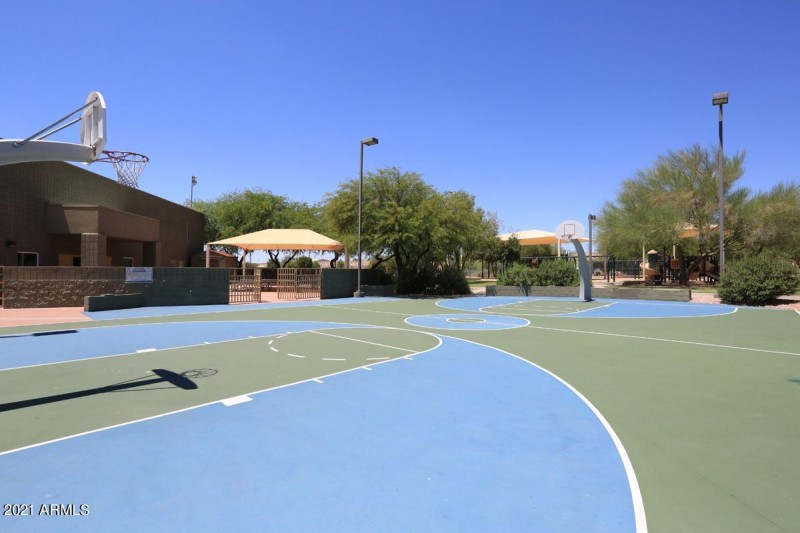 Horizon Park-Basketball Courts