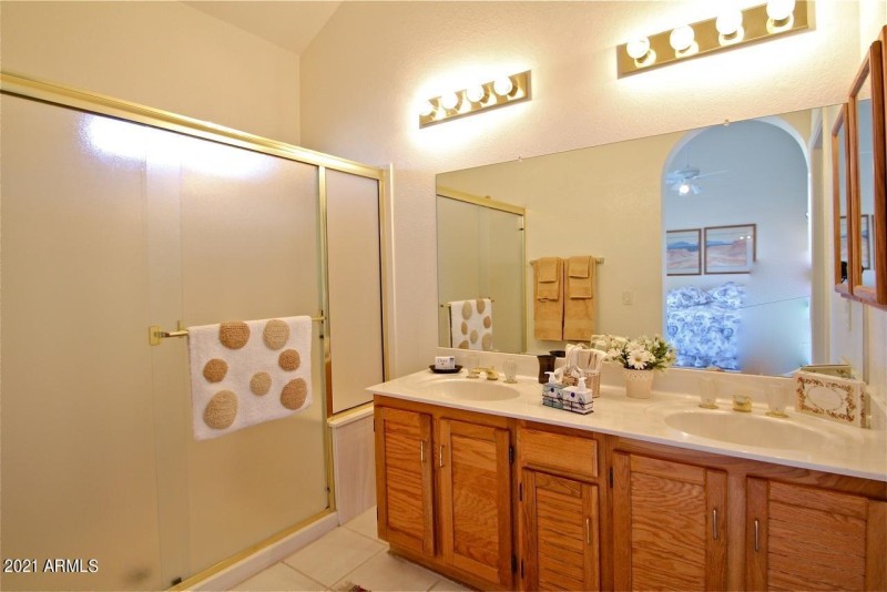 1131 Master Bathroom