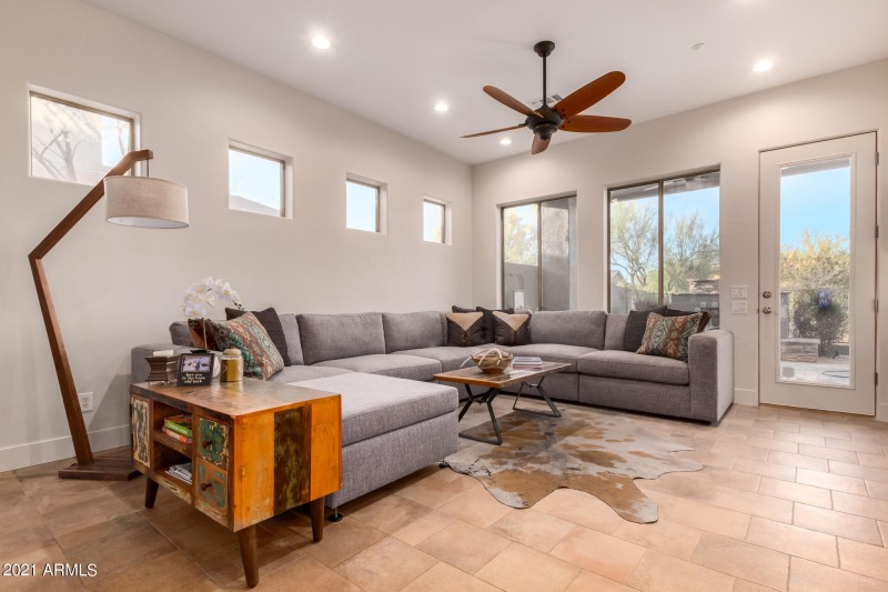 0011-Soaring Eagle-10