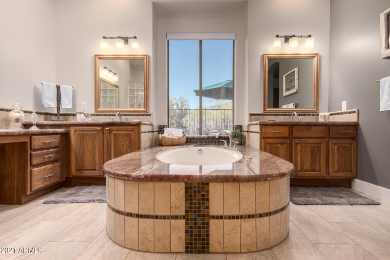 0030-Soaring Eagle-31