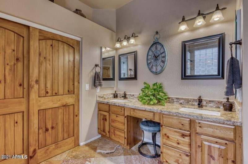 20210120161304755809000000-o