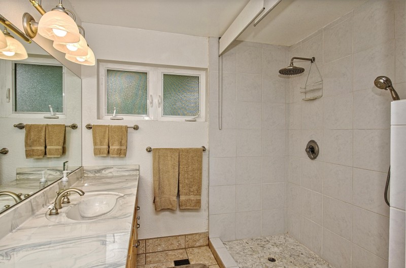 012_Master Bath
