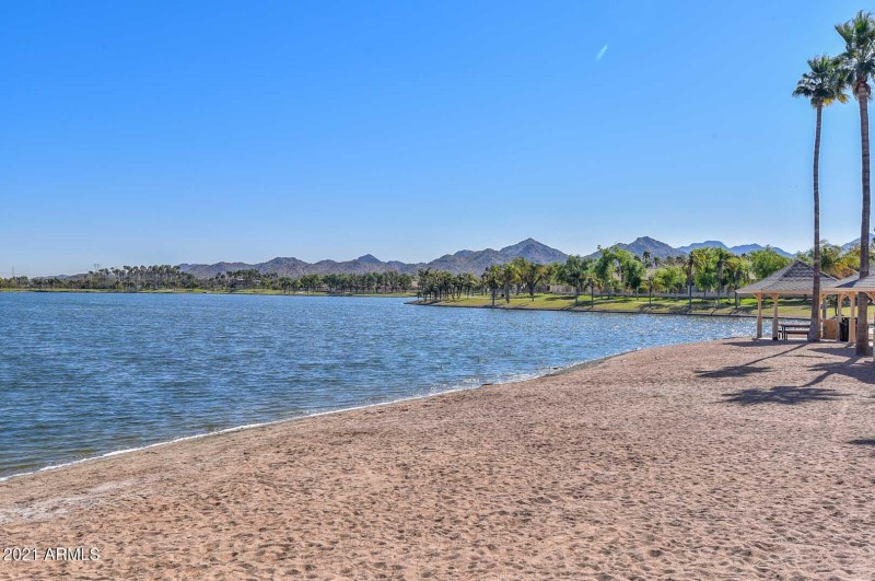 Estrella South Lake Park2