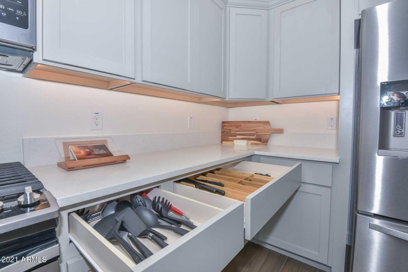 Kitchen-Stocked Utensils