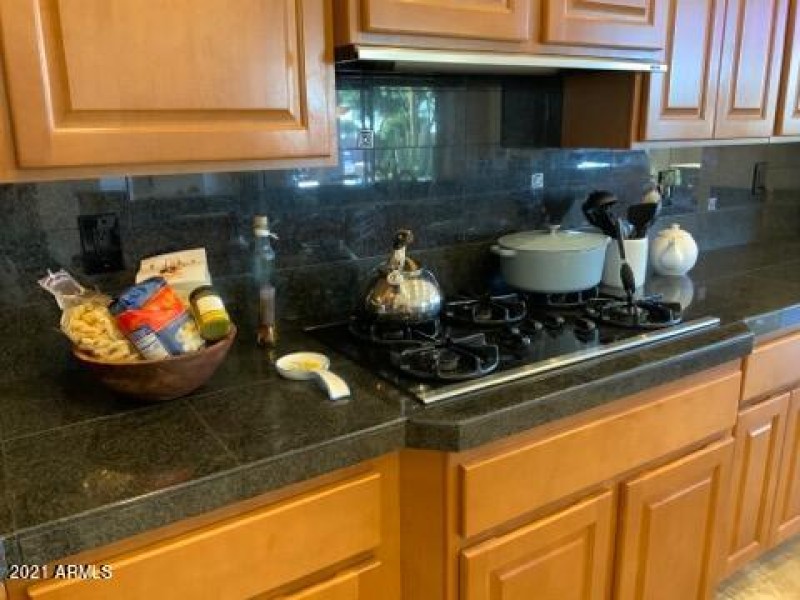 41609 N Signal Hill Ct