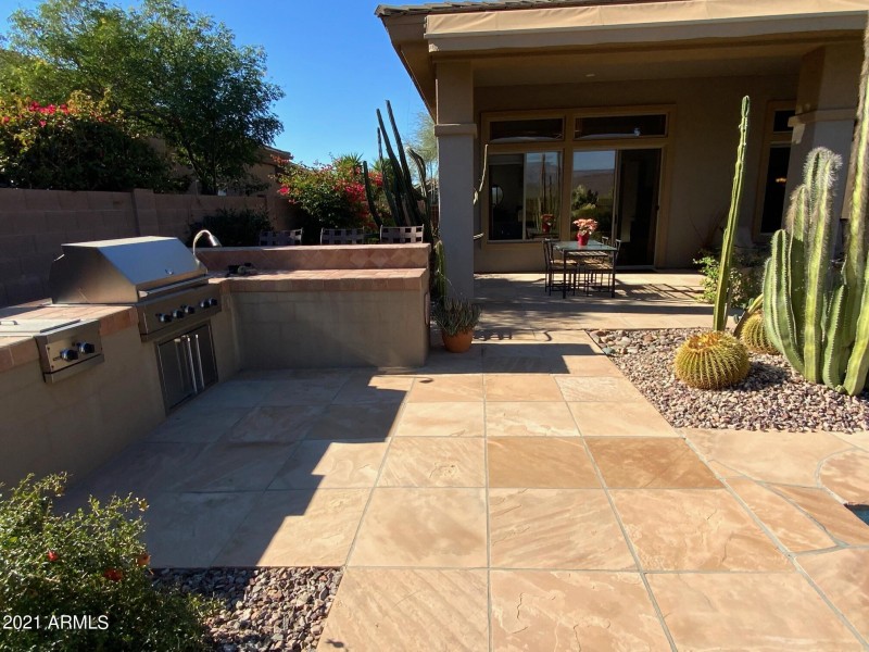 41609 N Signal Hill Ct