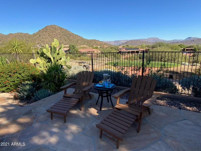 41609 N Signal Hill Ct