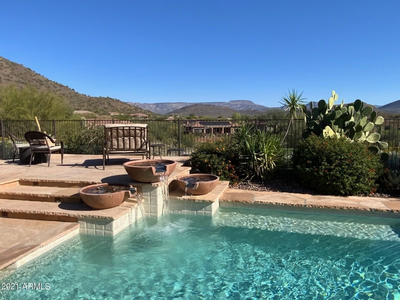 41609 N Signal Hill Ct