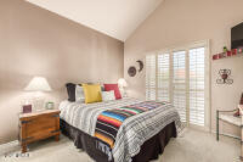 1187-2nd guest bedroom