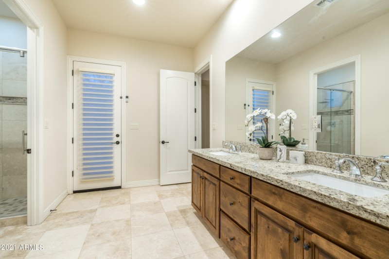 27682 N 71st (32 of 51)