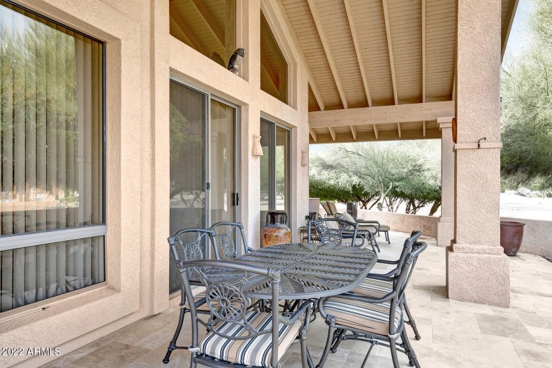 Patio with Patio Furniture & Table