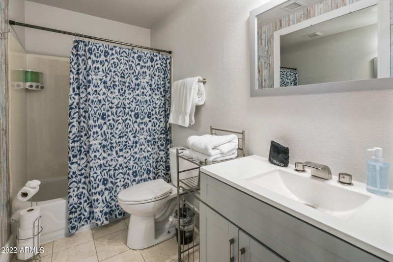 Guest Bathroom Upstairs