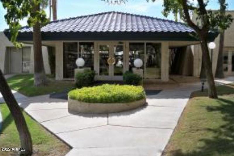 BiltTerrace clubhouse pic