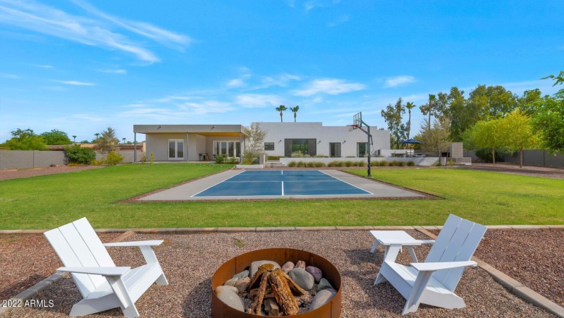 10195 E Cactus Rd-large-039-018-10195 E