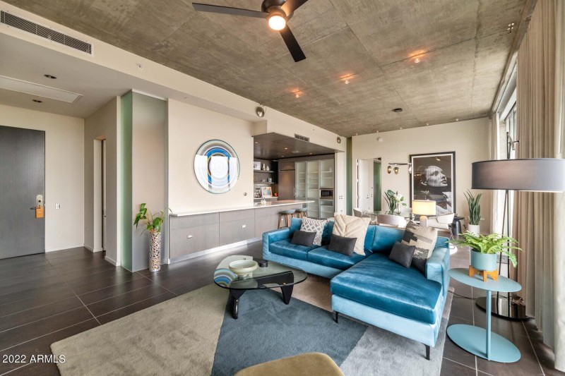 6850 E Main St-large-007-021-Hotel Valle