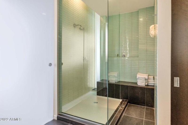 6850 E Main St-large-015-029-Hotel Valle