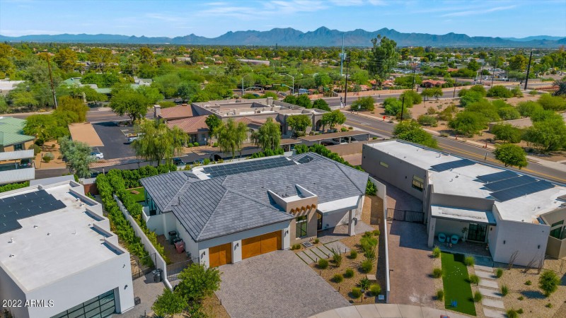 7566 E Sundown Ct-large-003-001-7566 E S