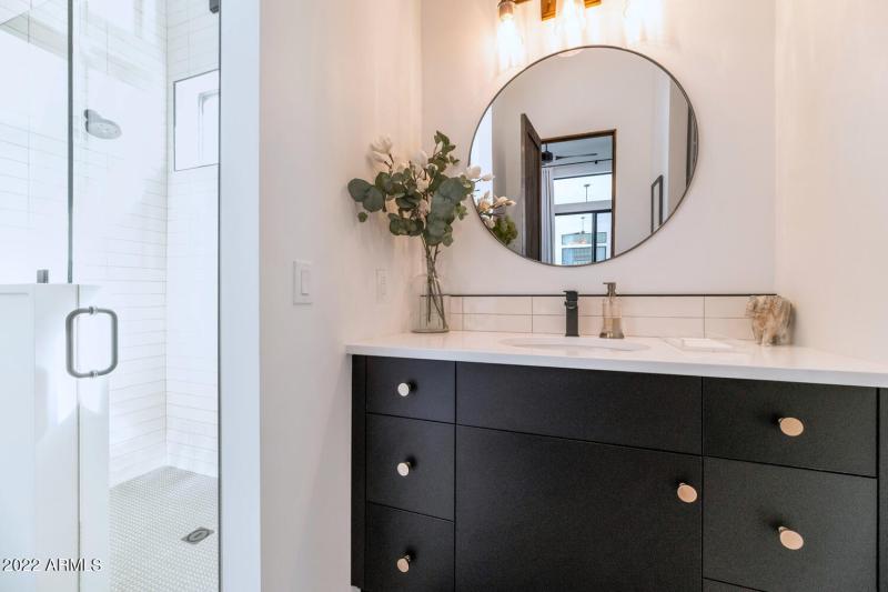 7566 E Sundown Ct-large-024-026-7566 E S