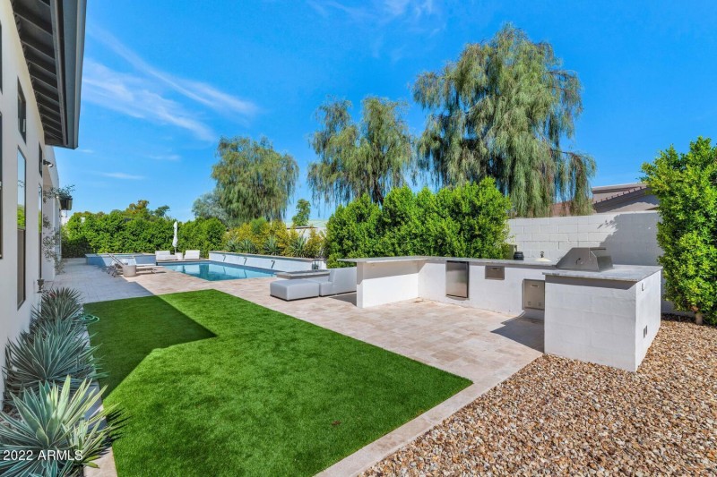 7566 E Sundown Ct-large-039-044-7566 E S