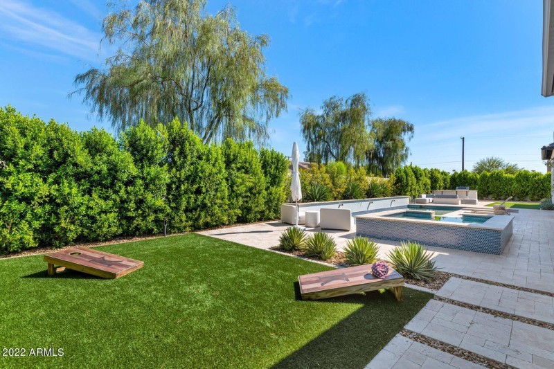 7566 E Sundown Ct-large-040-029-7566 E S