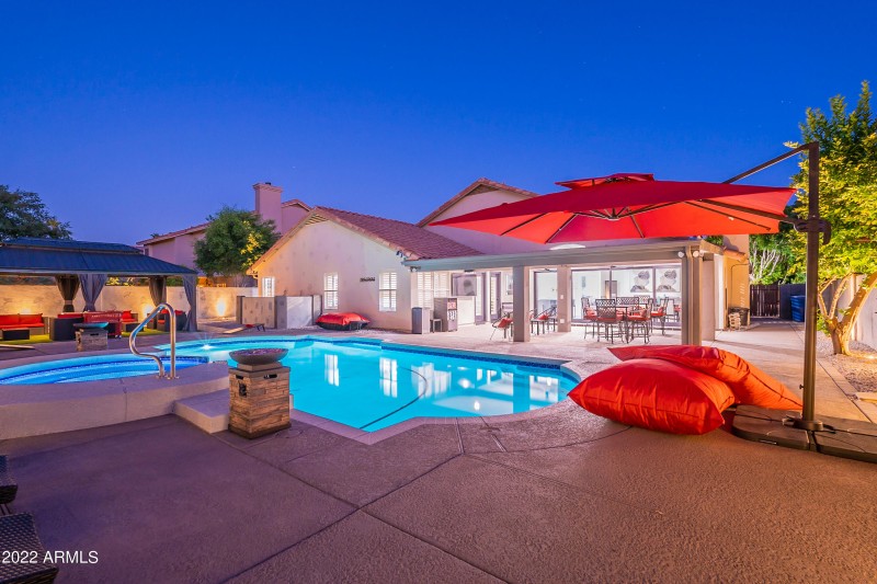 Carla-Twilight HD-19