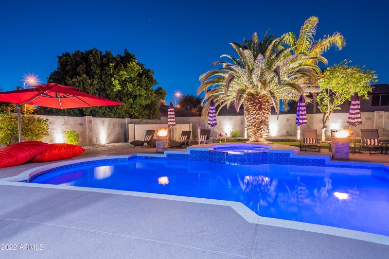 Carla-Twilight HD-35