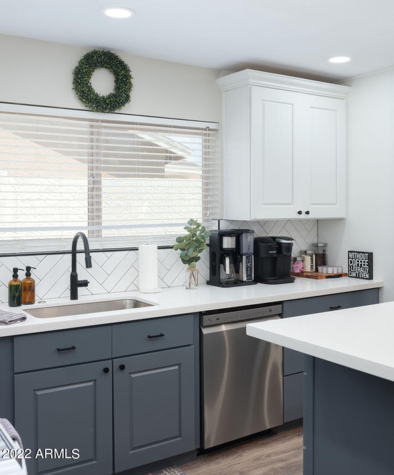 PROPERTYIMAGECO_6839EKeltonLn_WEB-30