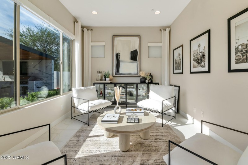 2855 E Los Gatos Dr-large-020-048-2855 E