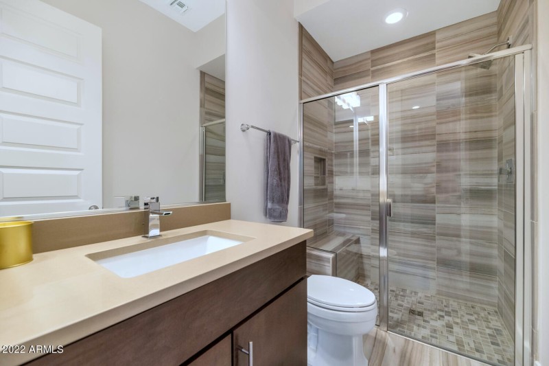 2855 E Los Gatos Dr-large-030-033-2855 E