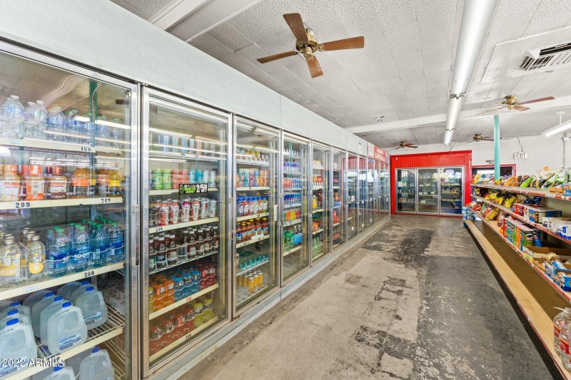 16 Door Walk-in Cooler & Freezer