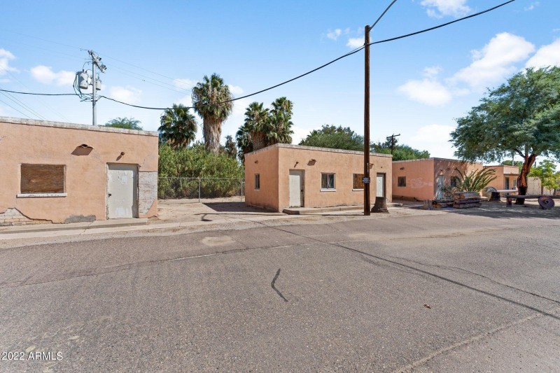 3 Additional Casitas