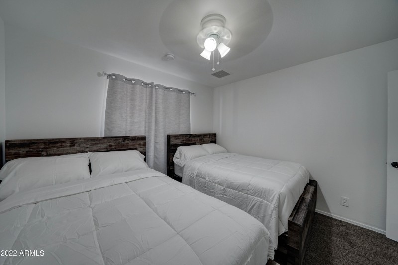 77 W Baseline Spur-18