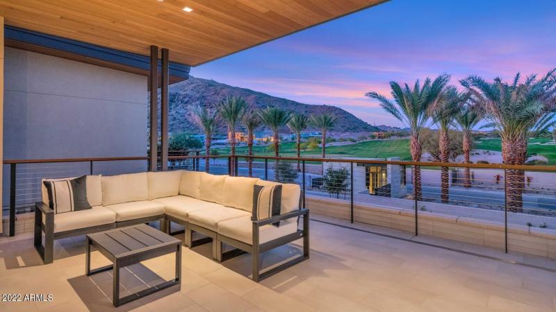 6331 E Phoenician Blvd-large-027-018-633