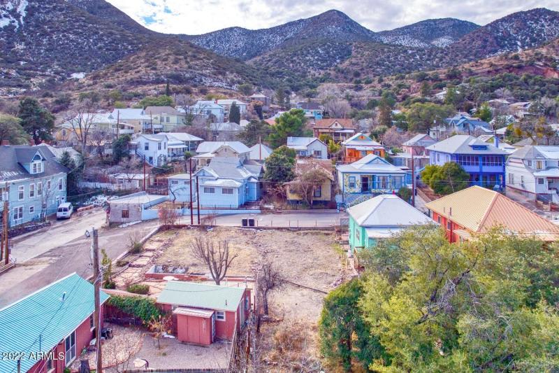 11018_305 OHara Avenue