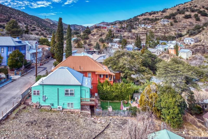 11024_305 OHara Avenue