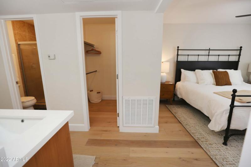 King Sized Bed in Master