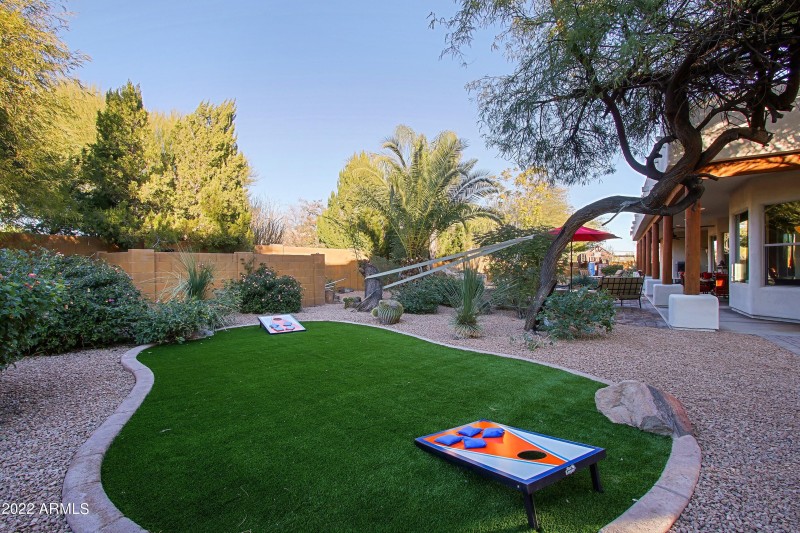 Detail - Backyard 15