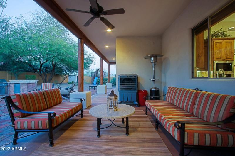 Detail - Backyard 24