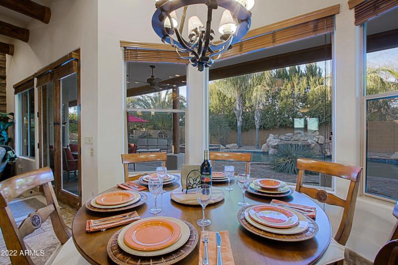 Detail - Eating Nook 1