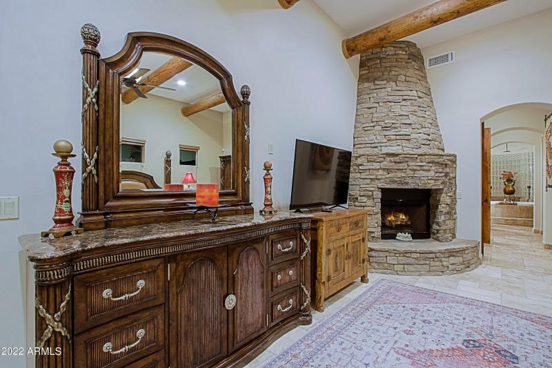 Detail - Master Bedroom 1