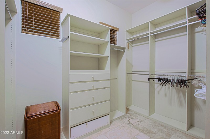 Master Closet #1A