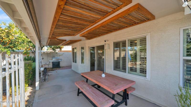 Covered Patio & Yard