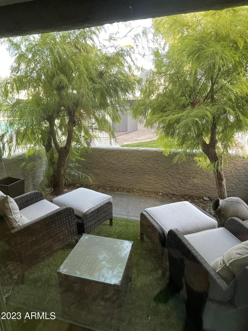 07ECB548-24B3-40C4-8722-996342AA6DC4