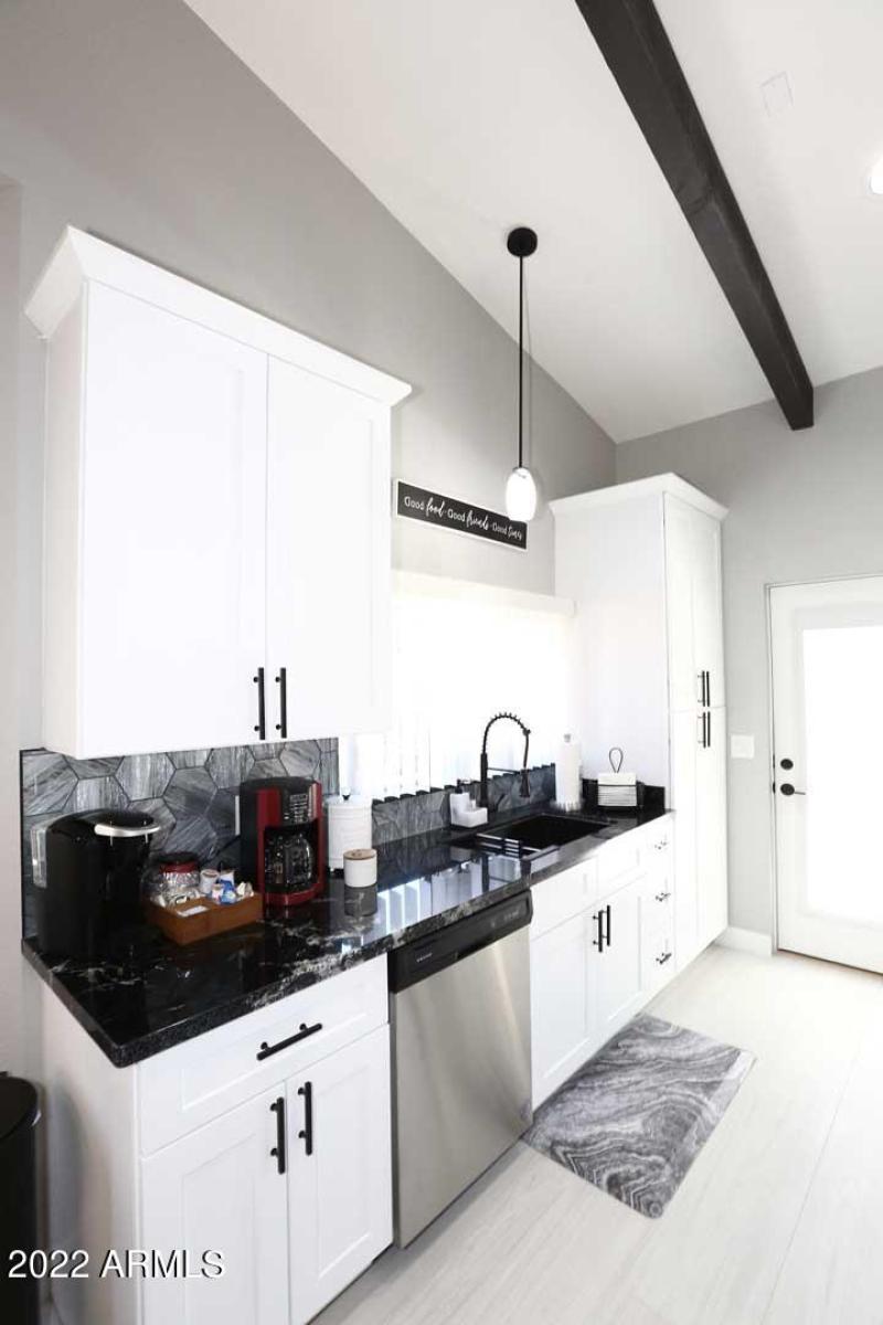 Kitchen2