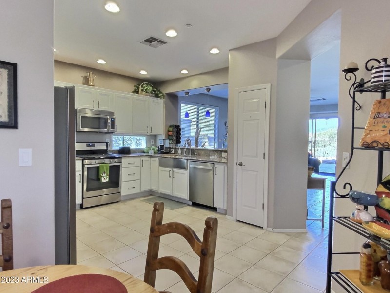 42128 N Anthem Springs Rd